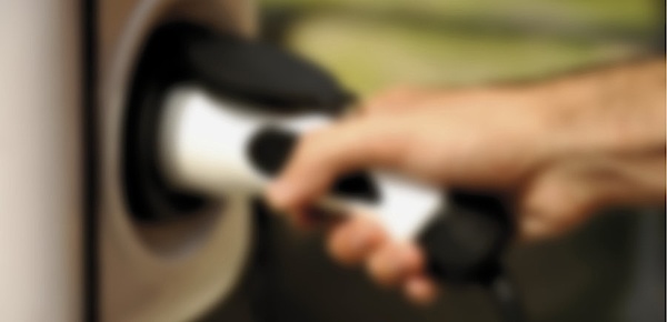 Elektro­mobilität bei Elektro-Latzel in Hof