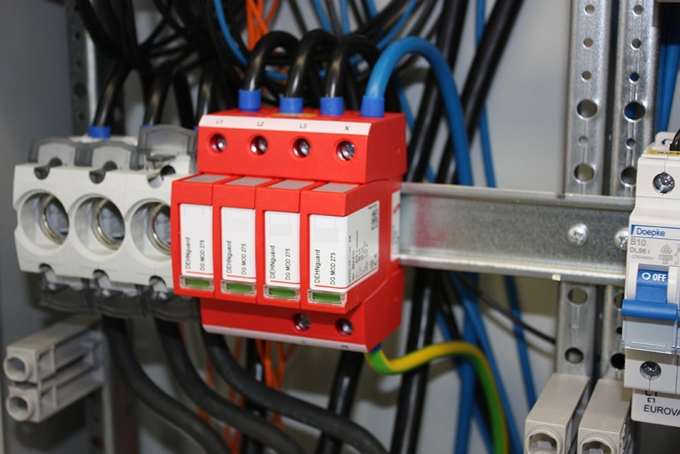 U berspannungsschutz bei Elektro-Latzel in Hof